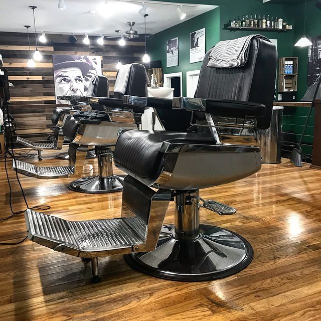 A clean state of the art barbershop